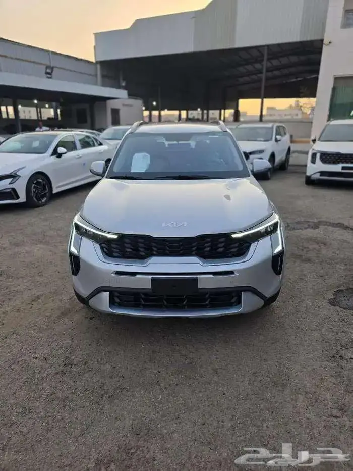 كيا سونيت فل كامل 2024 تقسيط او كاش 0