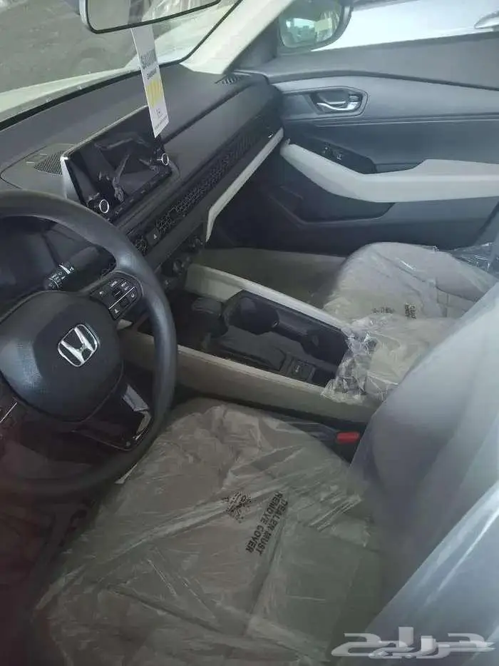 هوندا اكورد LX 2024 4