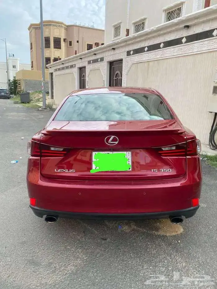 لكزس Is350 اف سبورت سيارة نظيفة ماشاءالله 8