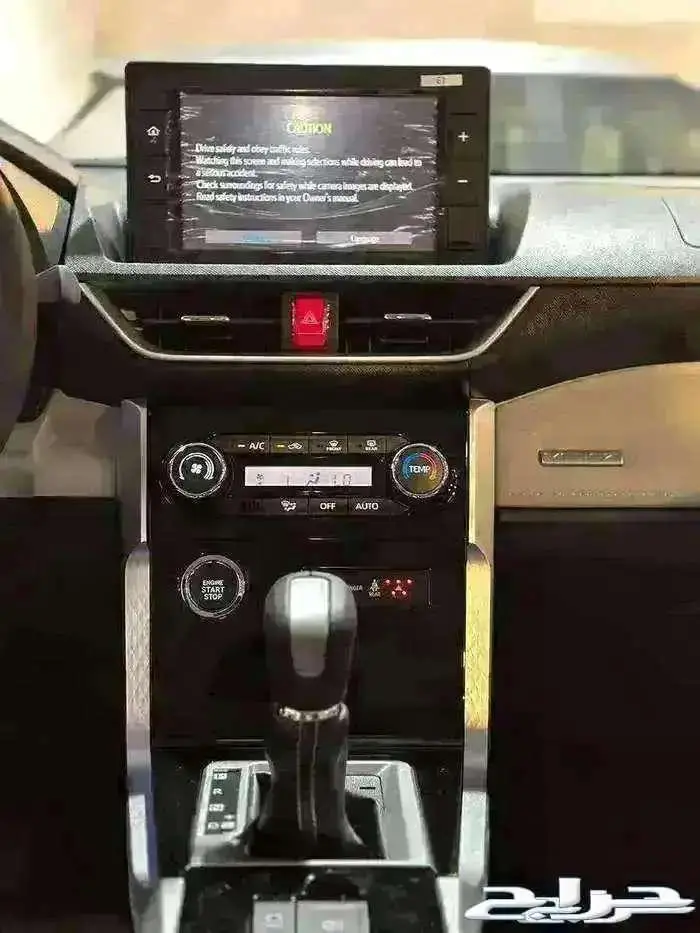 تويوتا فيلوز GLX 2025 4