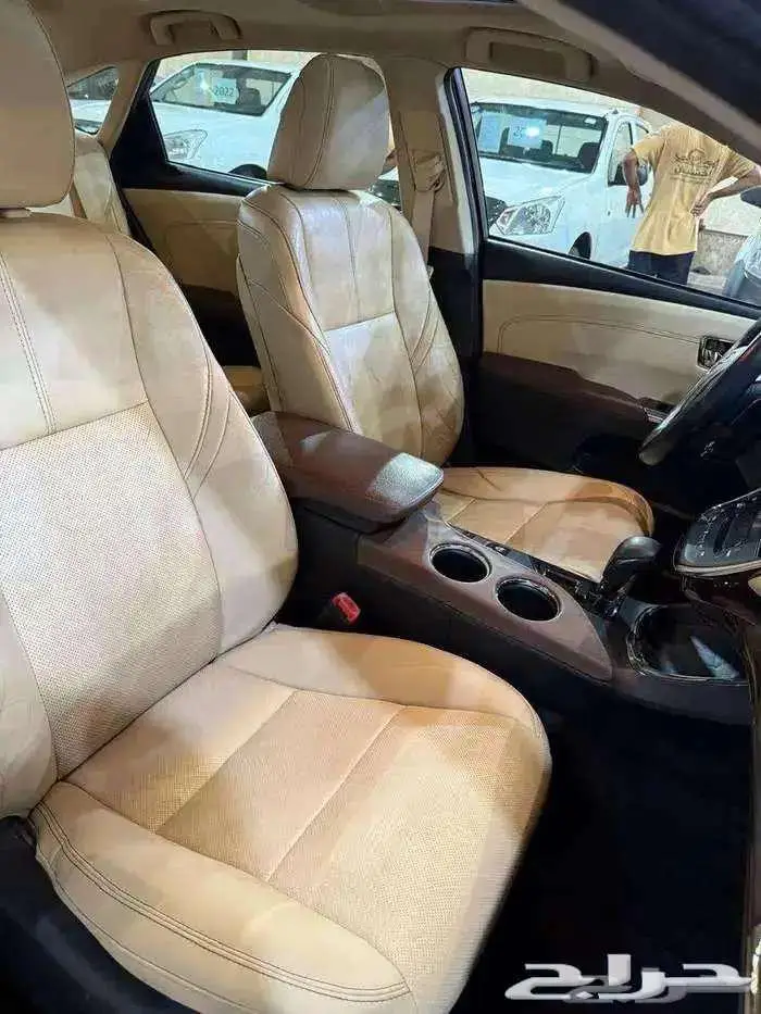 للبيع تويوتا افالون 2014 فل ابشن ليمتيد سعودي ( LIMITED ) 35