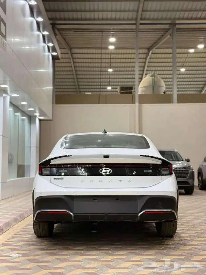 هيونداي سوناتا فليت موديل 2026 بسعر 98450 بالضريبه 3
