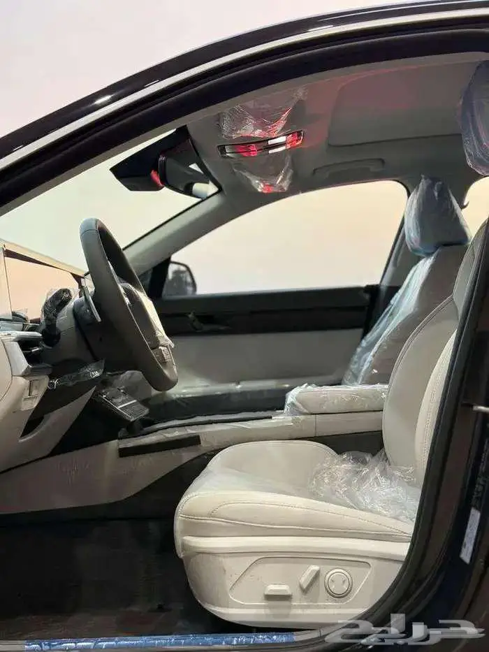 هيونداي ازيرا كلاسيك 2025 بسعر 139850بالضريبه 11
