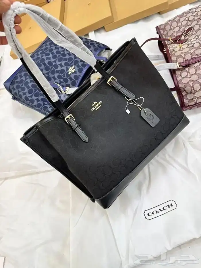 شنط ماركات متعدده وشنط مدرسيه ماركات متنوعه درجه أولى 0