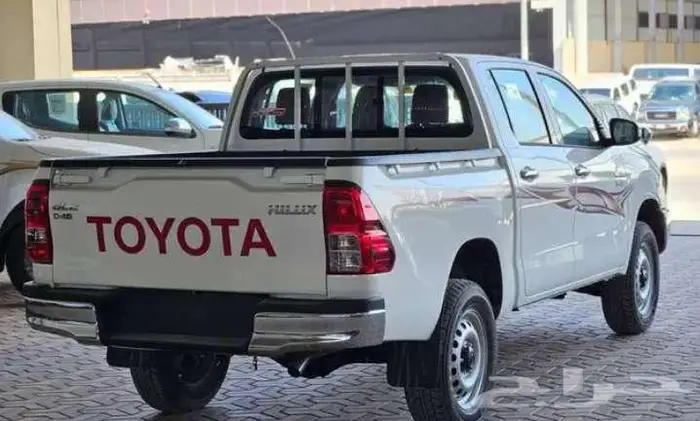 تويوتا هايلوكس GL2 موديل 2025 كاش واقساط قطاع خاص وحكومى 7