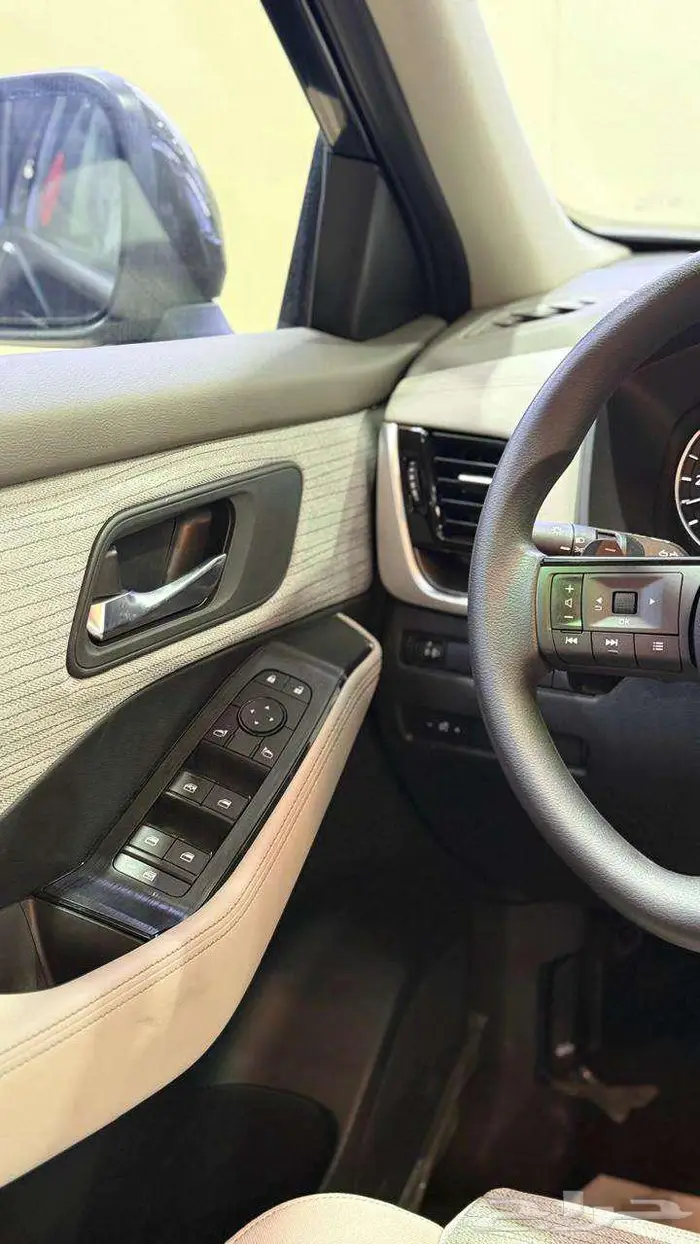 نيسان اكس - تريل 7 مقاعد بدون دبل 4