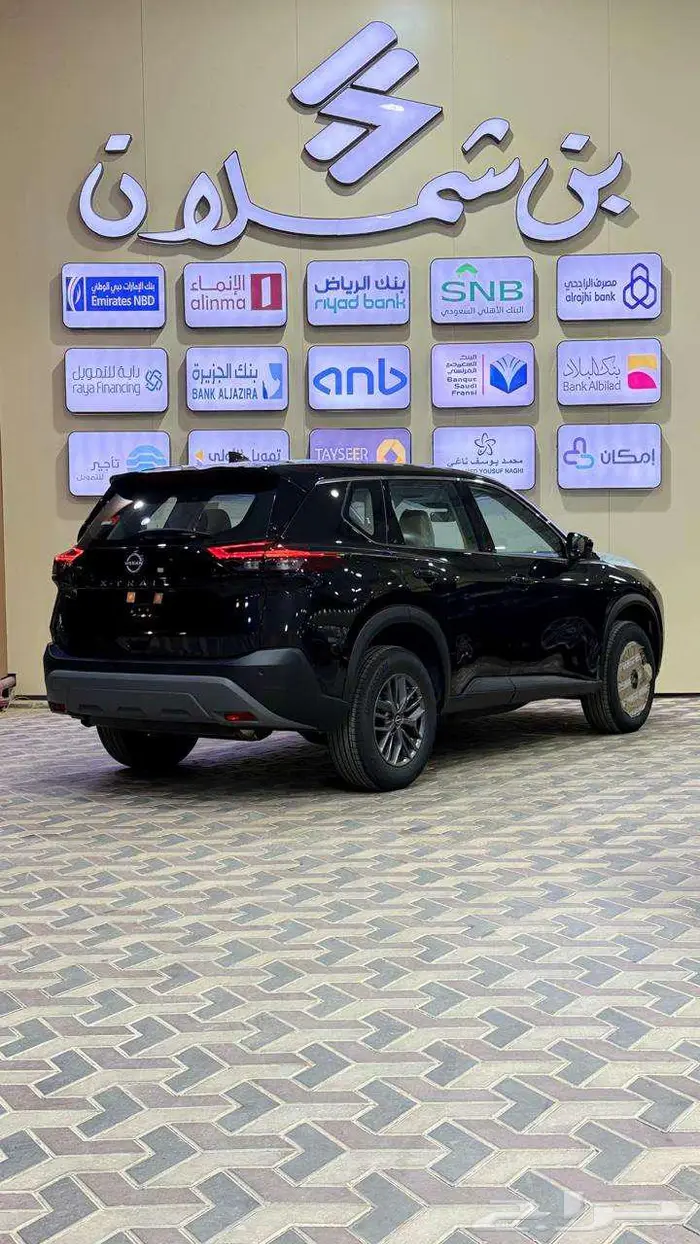 نيسان اكس - تريل 7 مقاعد بدون دبل 15