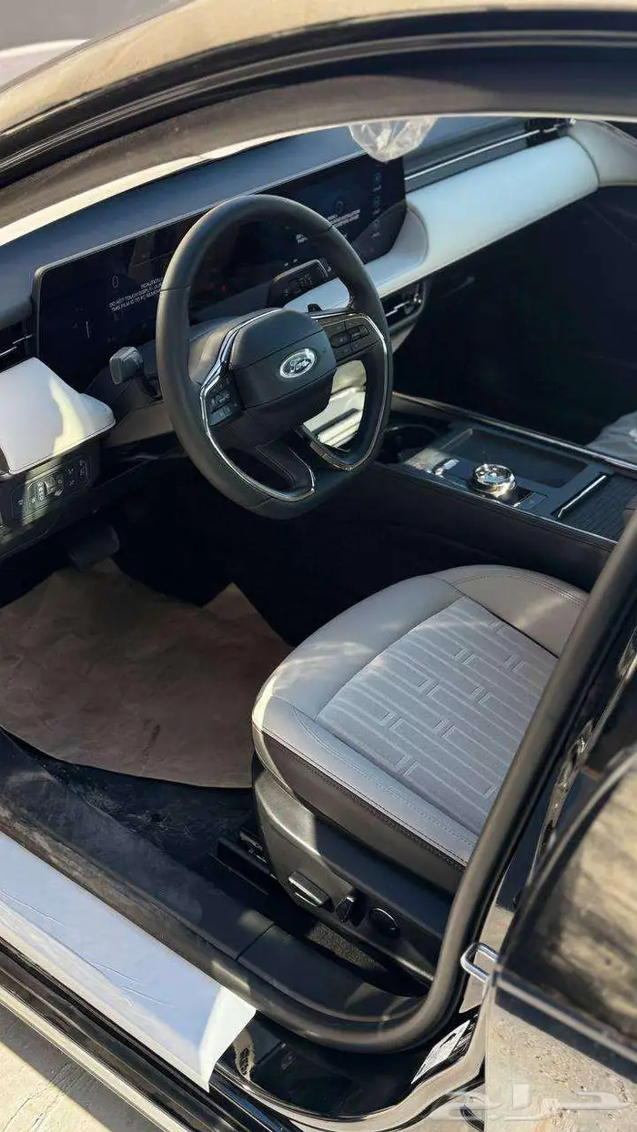 فورد تورس ترند 2026 لدى الخضر للسيارات 7