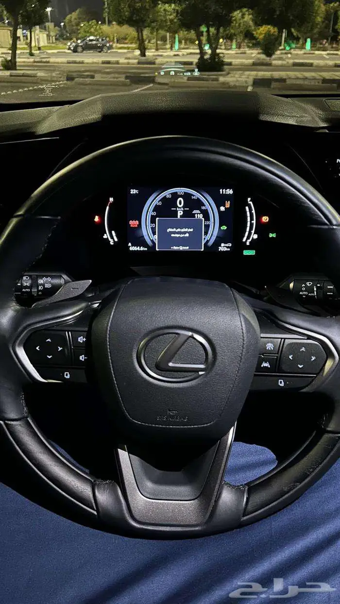 للبيع لكزس RX350h جديدة 2023 6