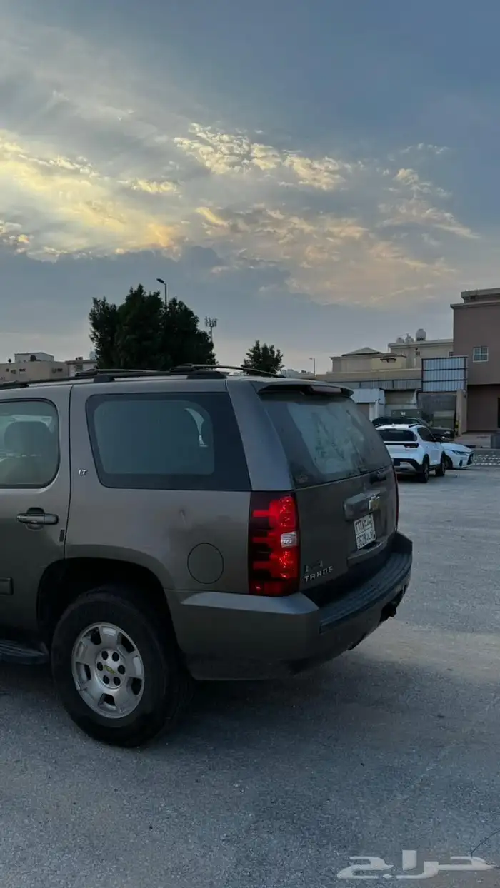 سيارة تاهو للبيع 11