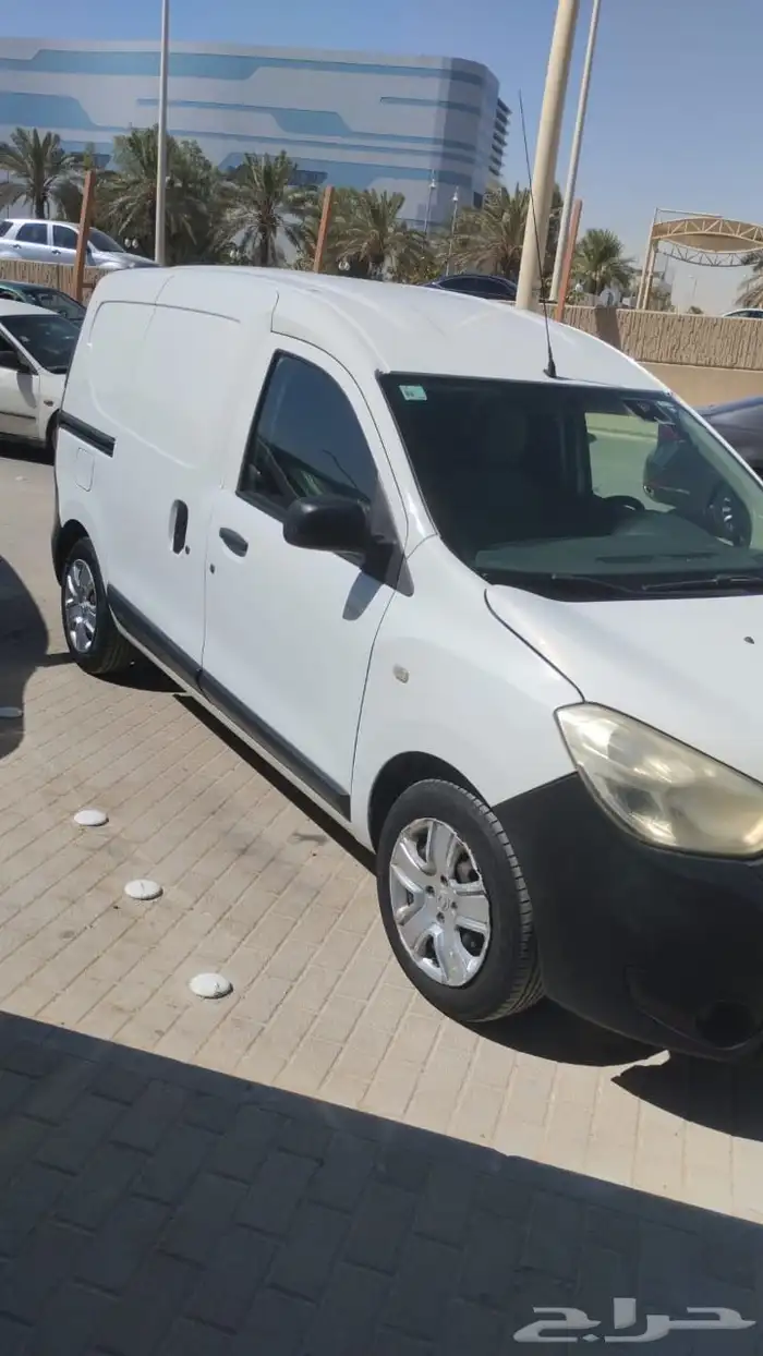 فان رينو دوكر 2020 1