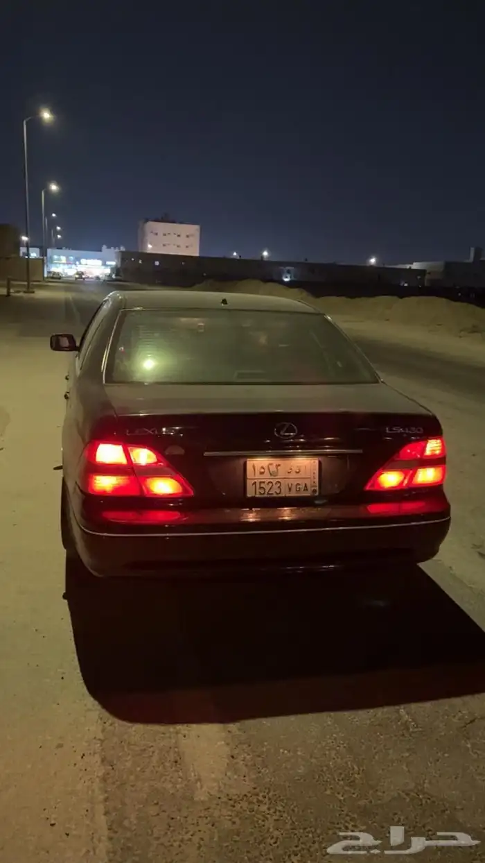 للبيع لكزس 2002 1