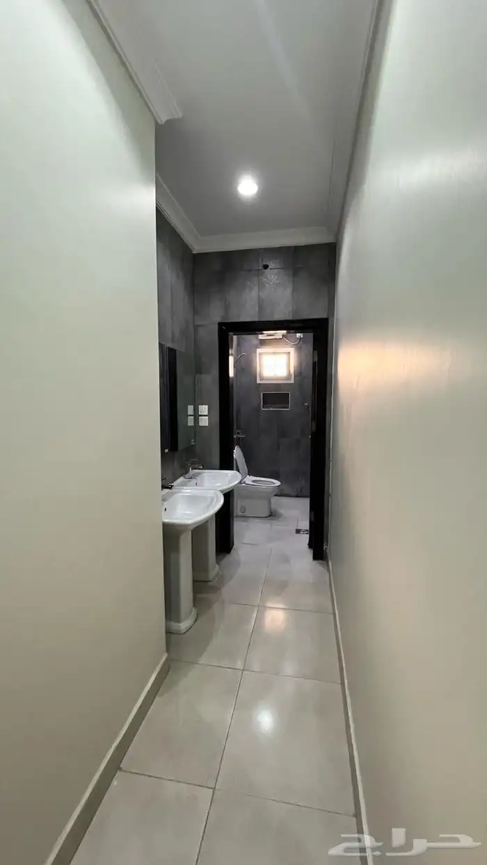 شقة للايجار عوائل القرينية 2