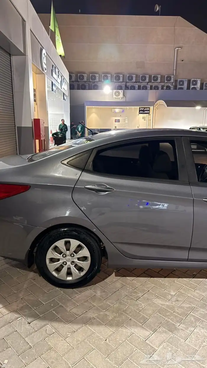 للبيع اكسنت 2017 4