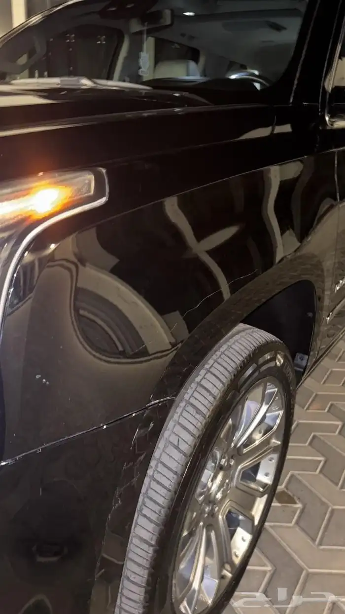 للبيع جمس يوكن دينالي اسود 2016 3