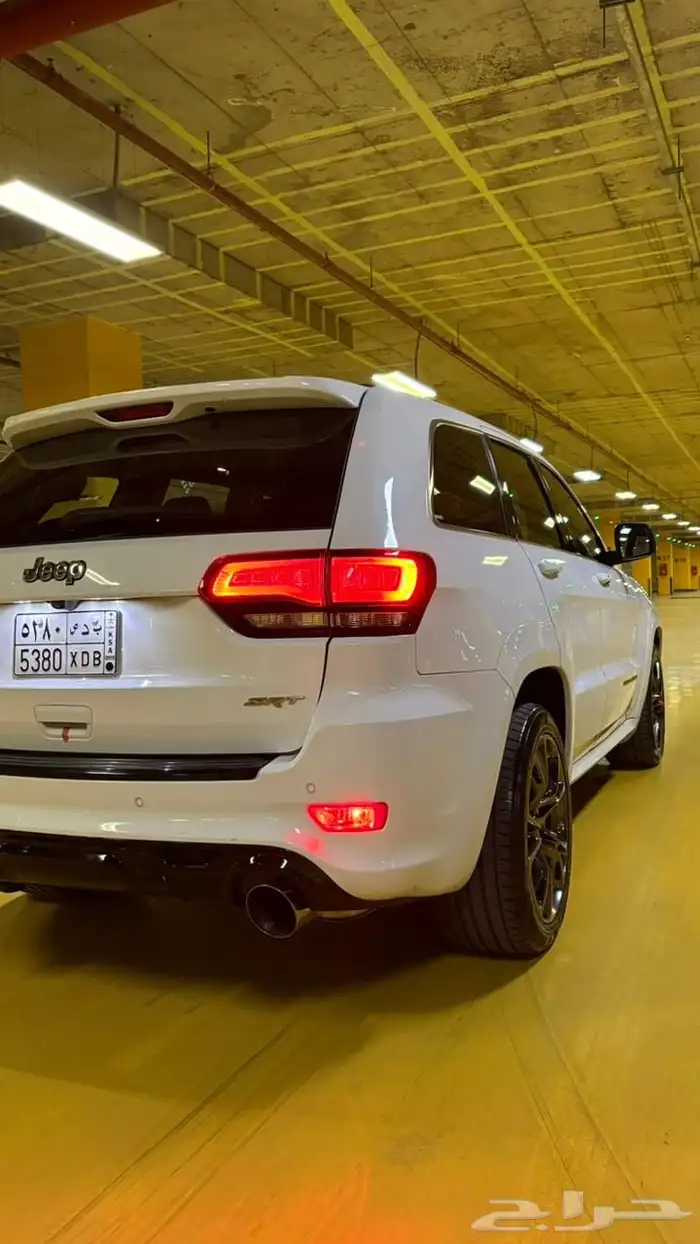 قراند شروكي ((SRT)) 12