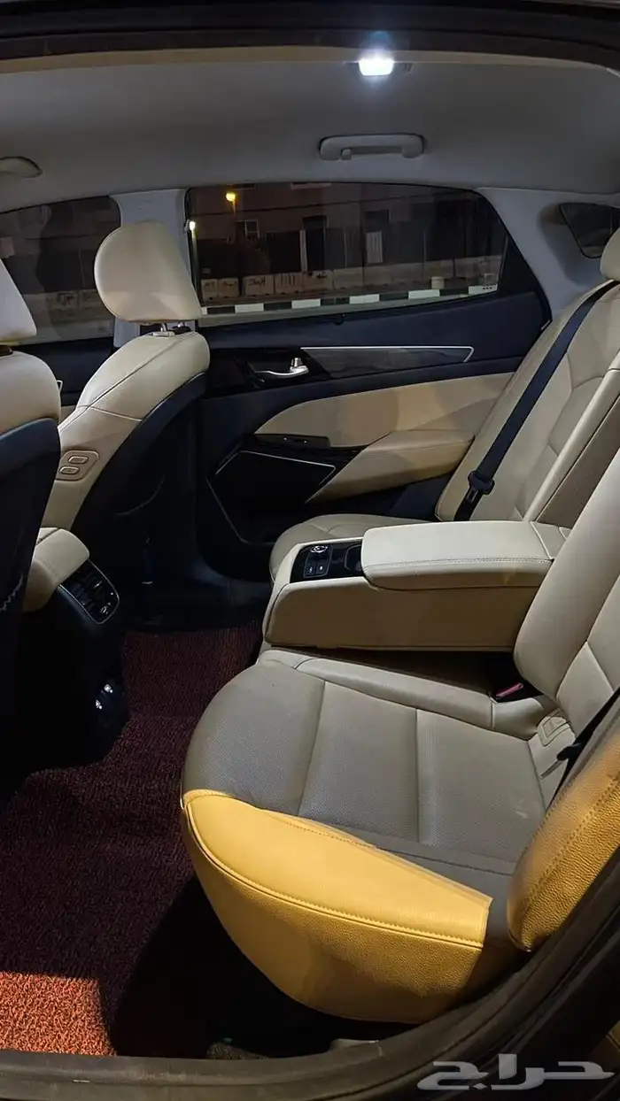 كيا K7 كادينزا موديل 2020 نظيفه جدا 10