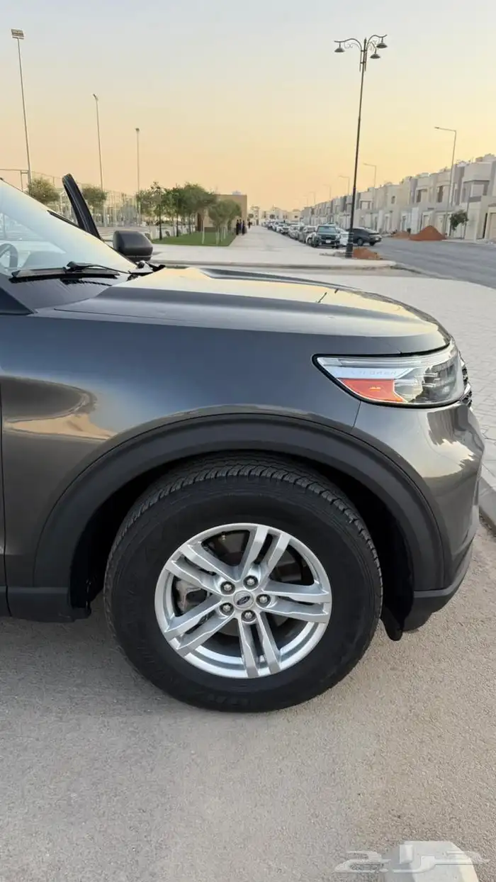 اكسبلور للبيع موديل 2020 3