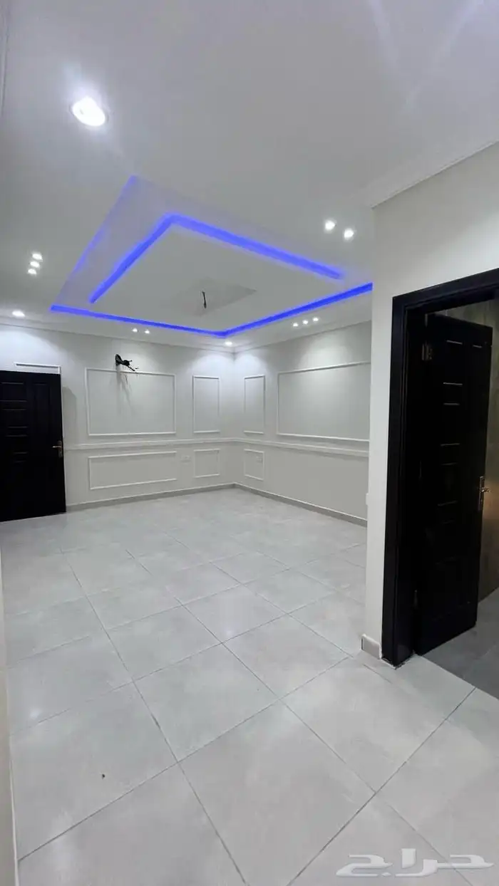 شقة للايجار عوائل القرينية 7