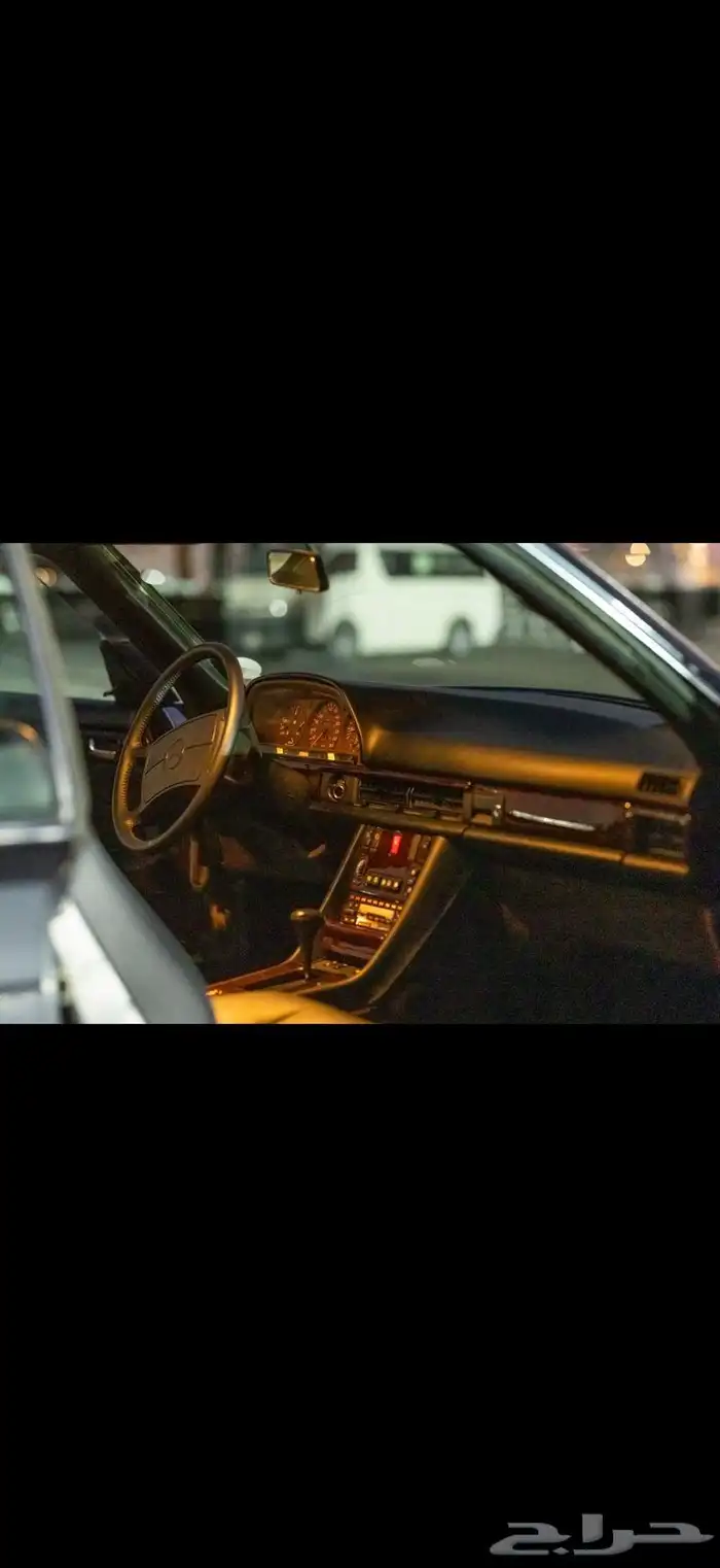 للبيع مرسيدس كوبيه 560 28