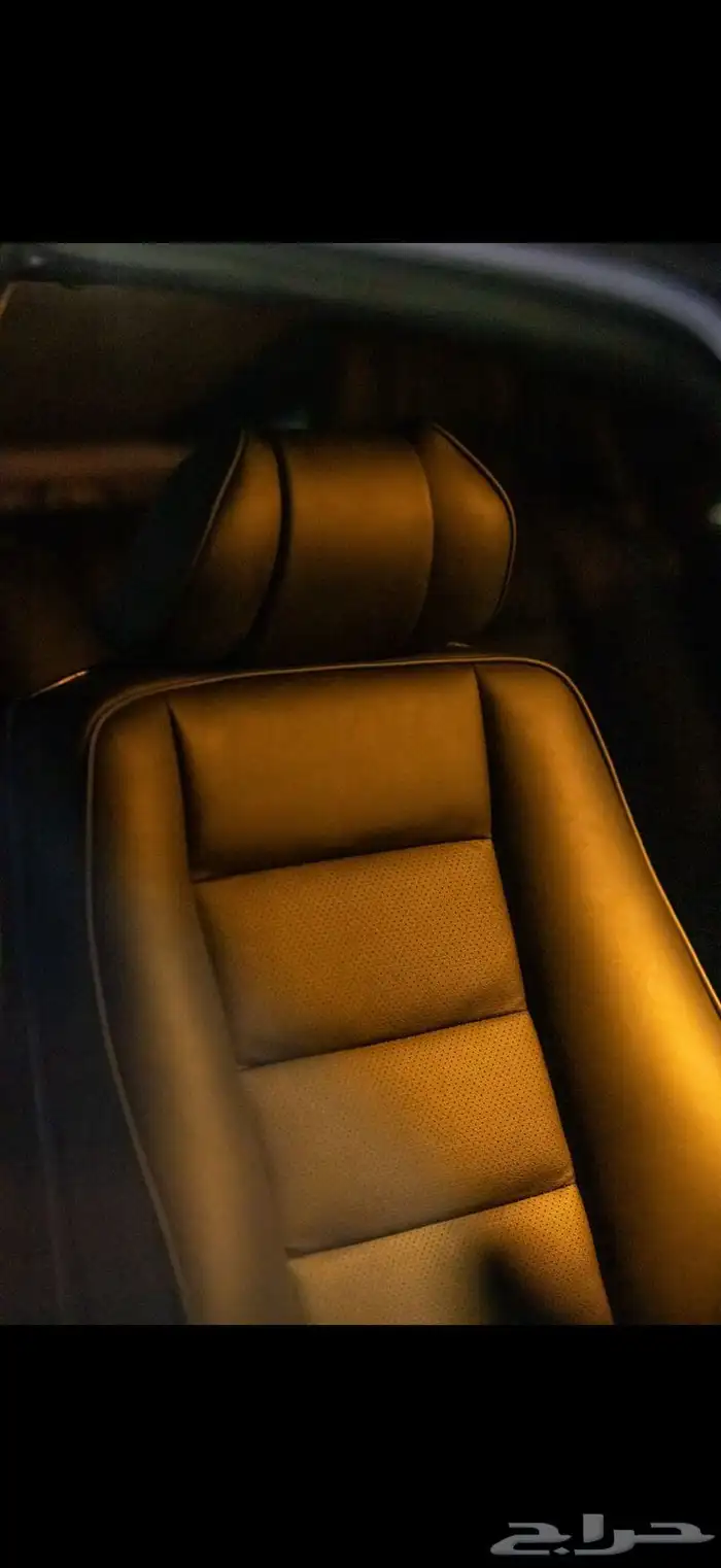 للبيع مرسيدس كوبيه 560 32