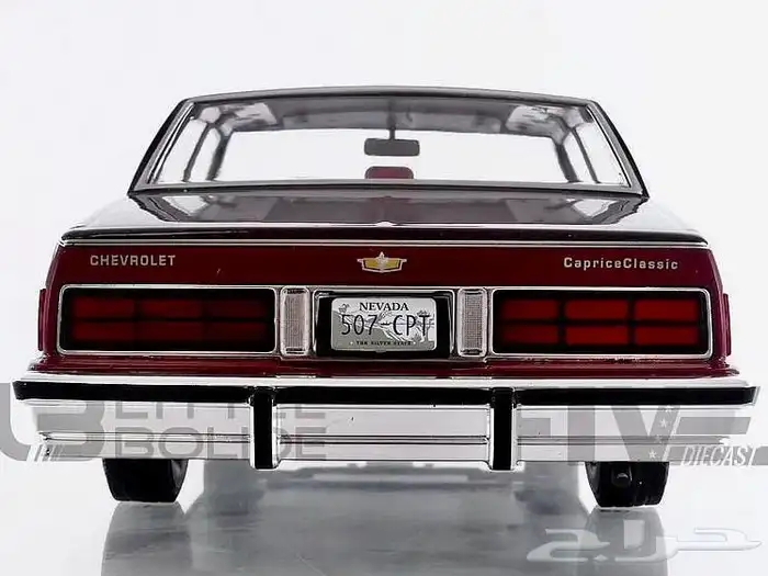 مجسم سيارة كابريس كلاسيك موديل 1987 1