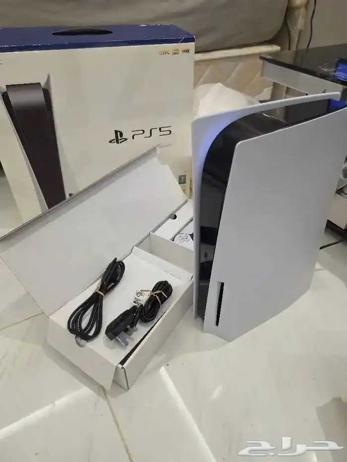 للبيع بلايستيشن 5 2