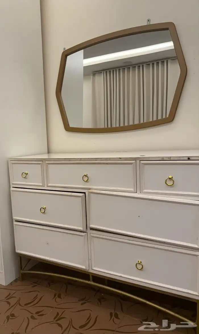 غرفه نوم للبيع في الدوادمي 2