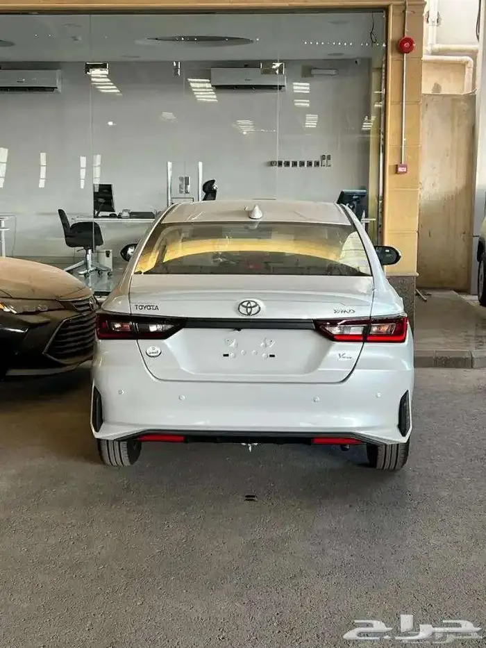 تويوتا يارس Y plus نص فل 2026 متوفر لدى الحسن 3
