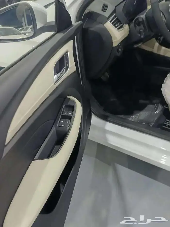 ام جي 5 ستاندر موديل 2025 كاش وتمويل قسط يبدا من 800 ريال 2