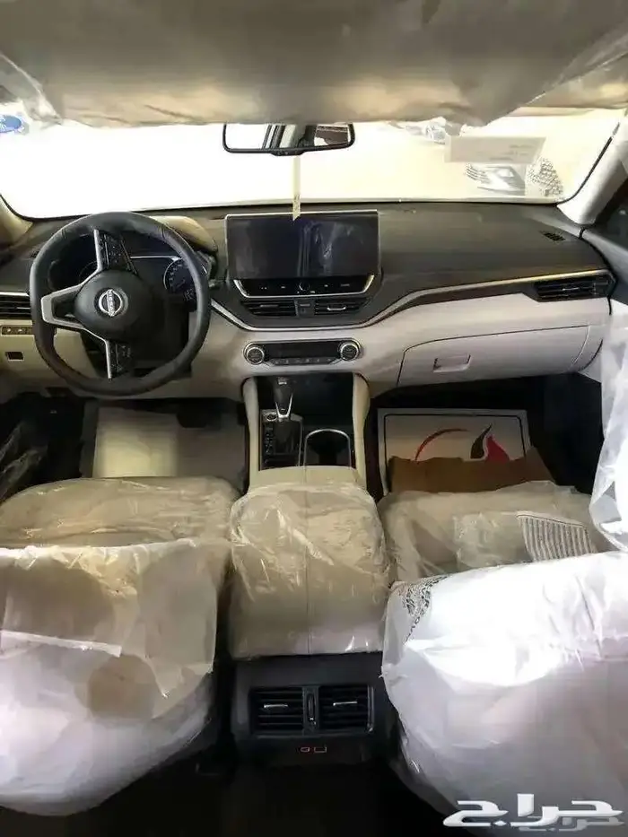 نيسان التيما نص فل SV موديل 2025 متوفر لدى الحسن 5