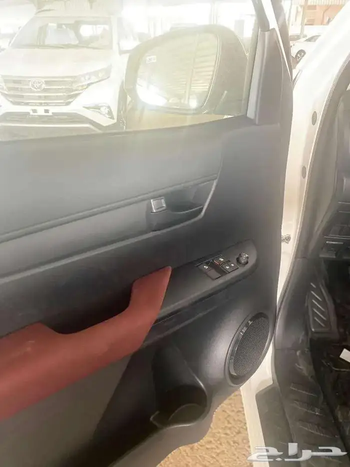 هايلوكس غماره ديزل 4 2مكينه 2.4 موديل 2025 قسط يبدأ من 1150 12