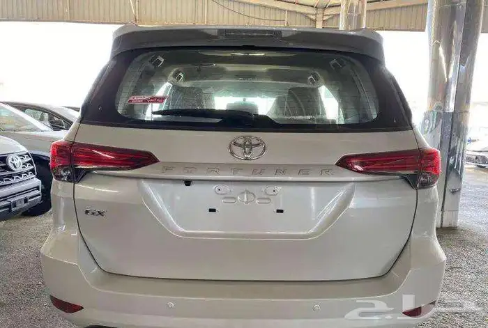 تويوتا فورتشنر GX2 دبل بنزين 2025 7