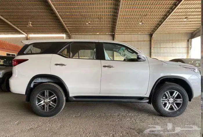 تويوتا فورتشنر GX2 دبل بنزين 2025 3