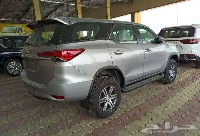 تويوتا فورتشنر GX2 دبل بنزين 2025 10