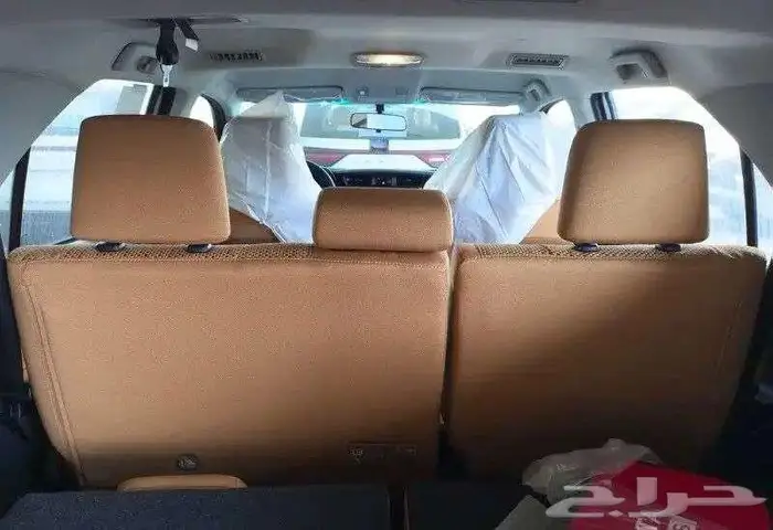 تويوتا فورتشنر GX2 دبل بنزين 2025 15