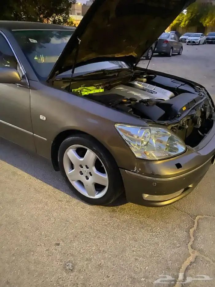 للبيع لكزس 4 12