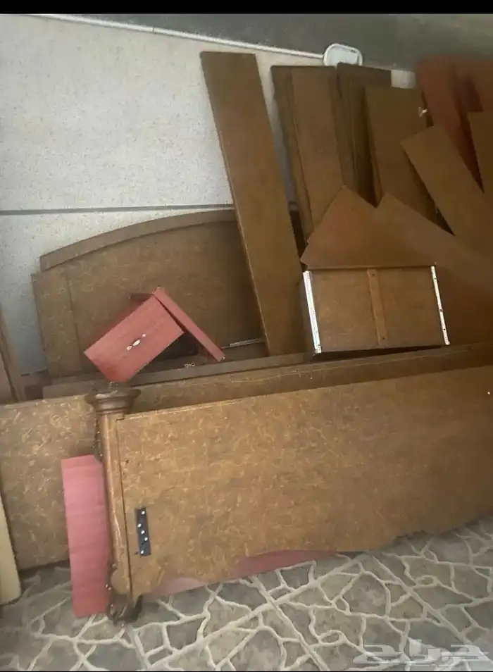 دواليب وغرفة نوم كاملة مع المرتبة 2