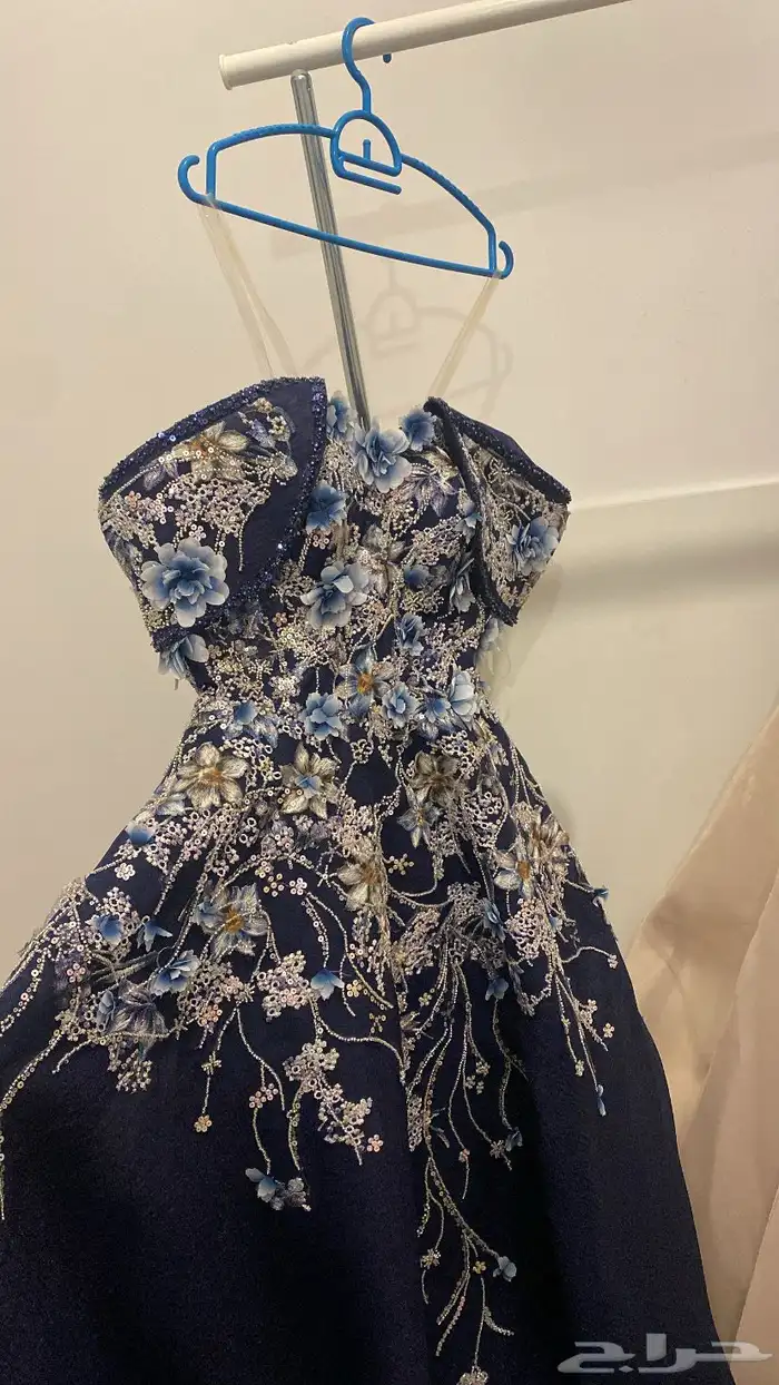 فستان ملكه 0