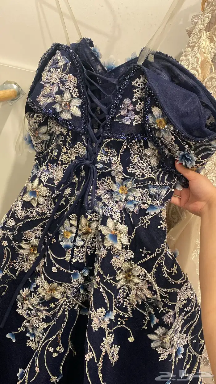 فستان ملكه 1