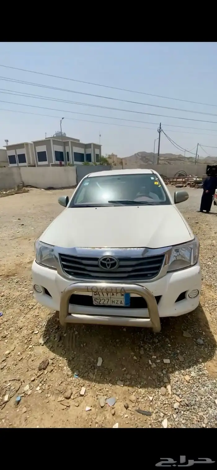 هايلكس 2013 نظيفه مشالله تبارك الله الى البيع 2