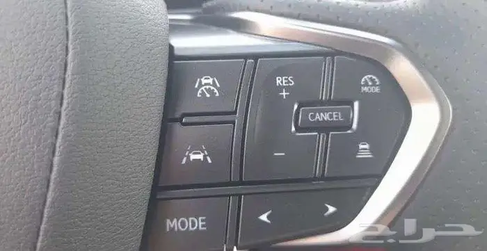 لكزس اف سبورت 2025 داخل احمر 24