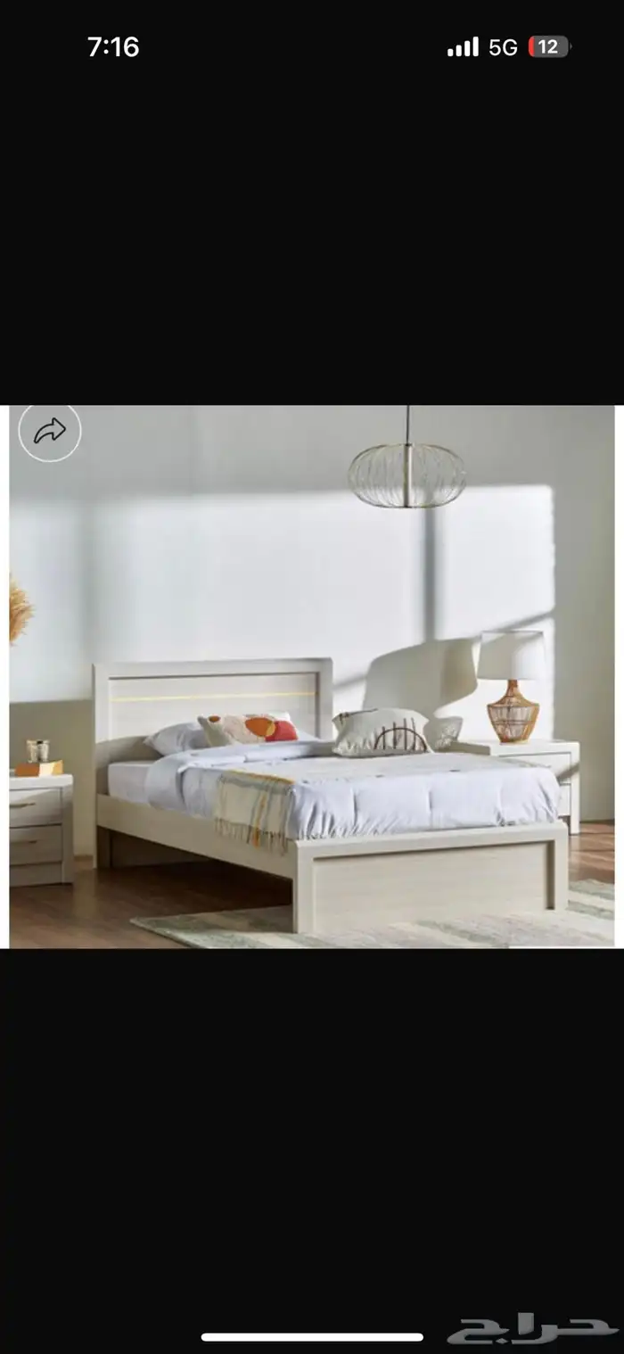غرفة نوم   سرير وتسريحة 1