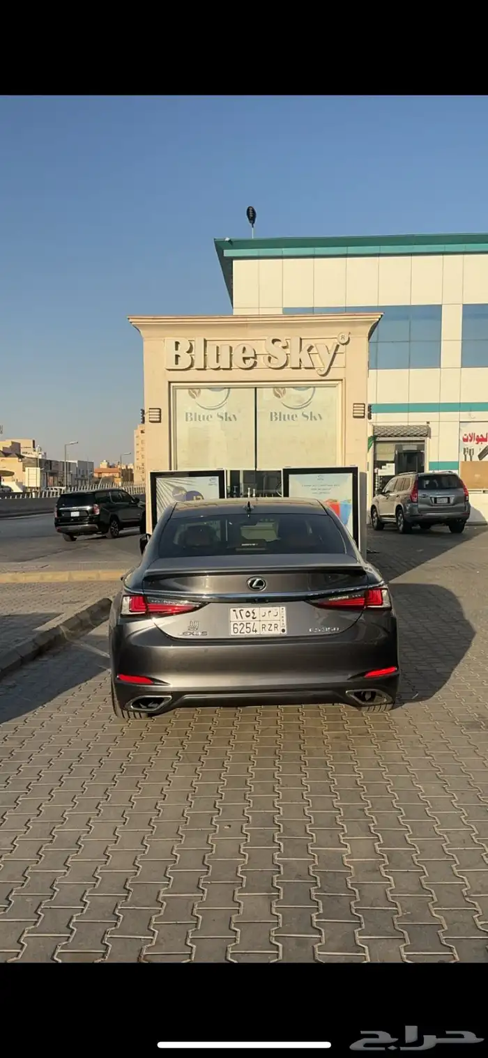 لكزس es350 cc 2024 شبه جديده 6