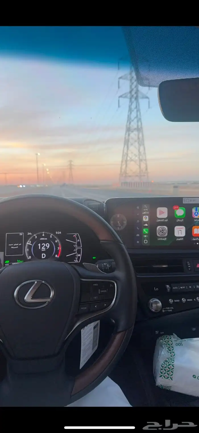 لكزس es350 cc 2024 شبه جديده 3