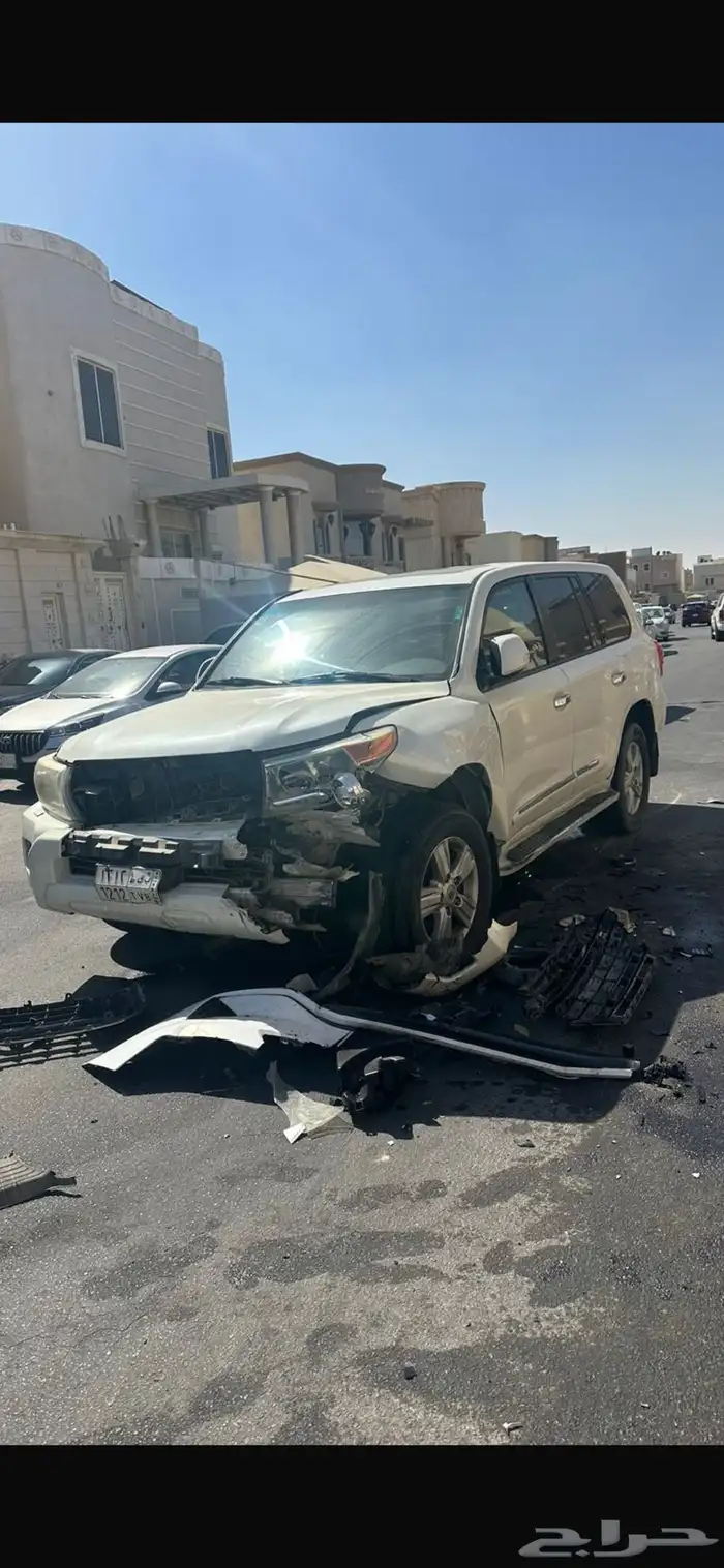 لاندكروزر موديل 2013 1