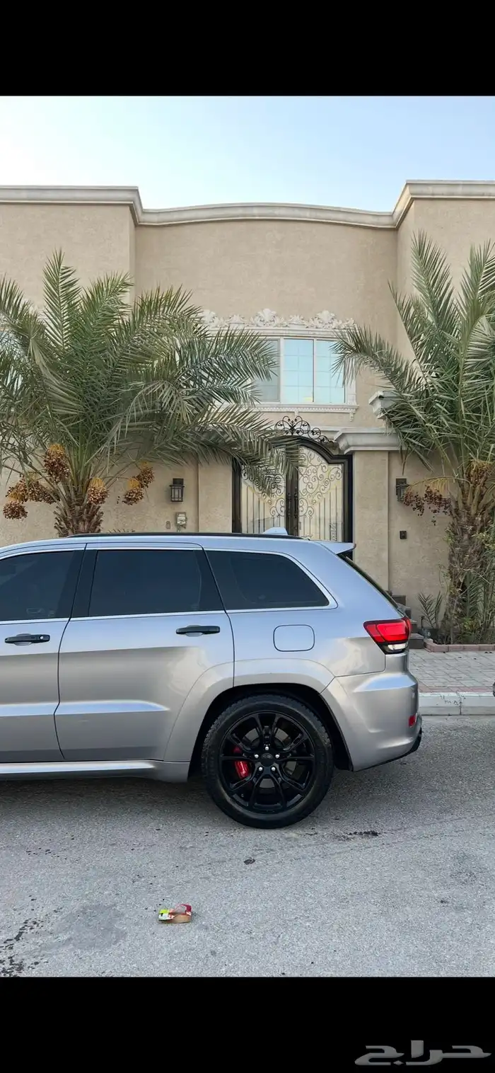 جيب قراند شيروكي SRT 6