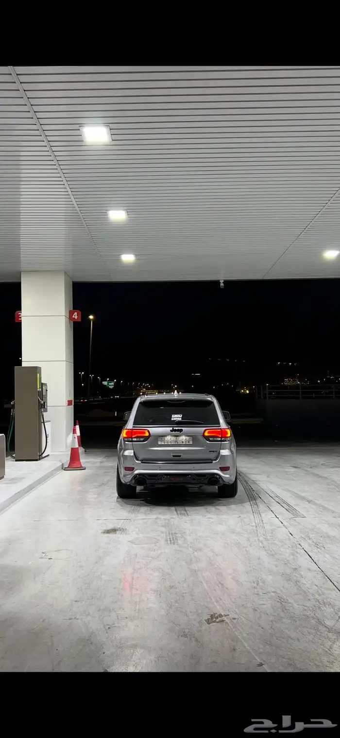 جيب قراند شيروكي SRT 3