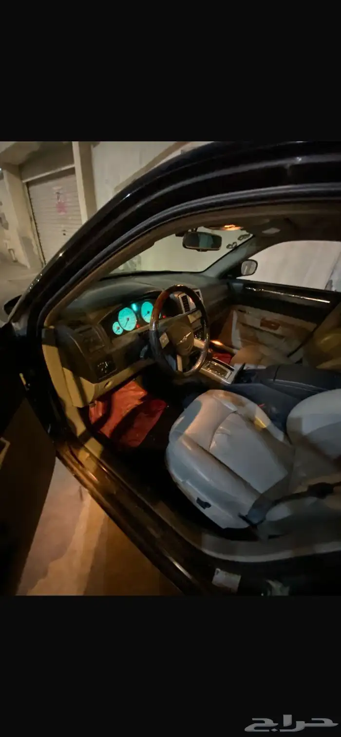 كرايسلر 8 سلندر موديل 2006 2