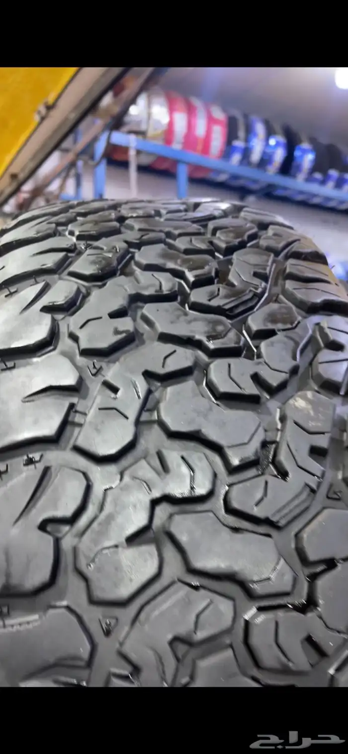 اربع كفرات مع اربع جنوط يوكن سيرا من 2014 الي. 2020 2